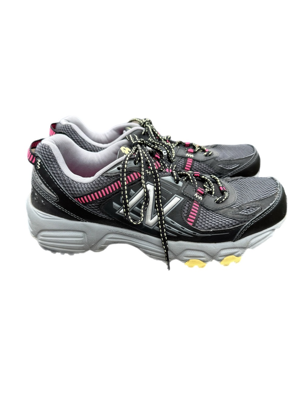 New Balance 410v4 Women's 8.5Trail Hiking Running Shoe Sneaker Black Grey Pink